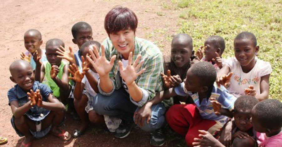 ペン必見 東方神起のユノとチャンミンのボランティアや寄付活動のお話